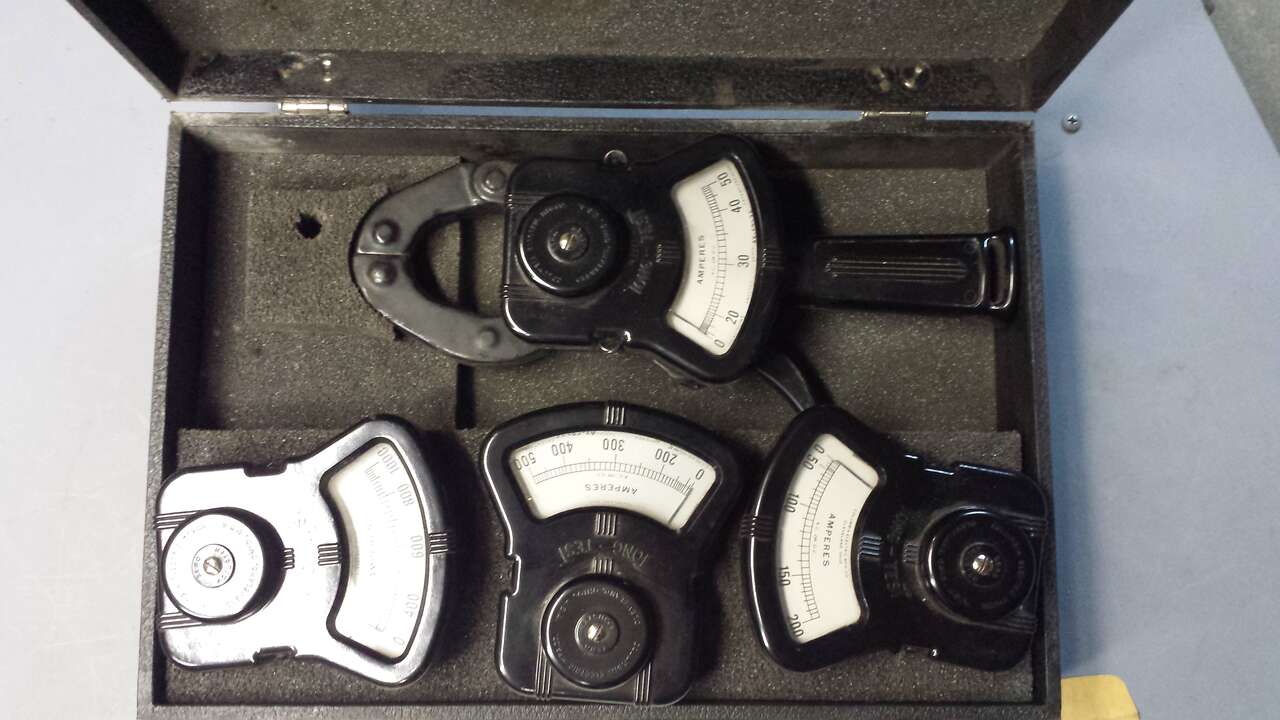 AC-DC amp clamp set