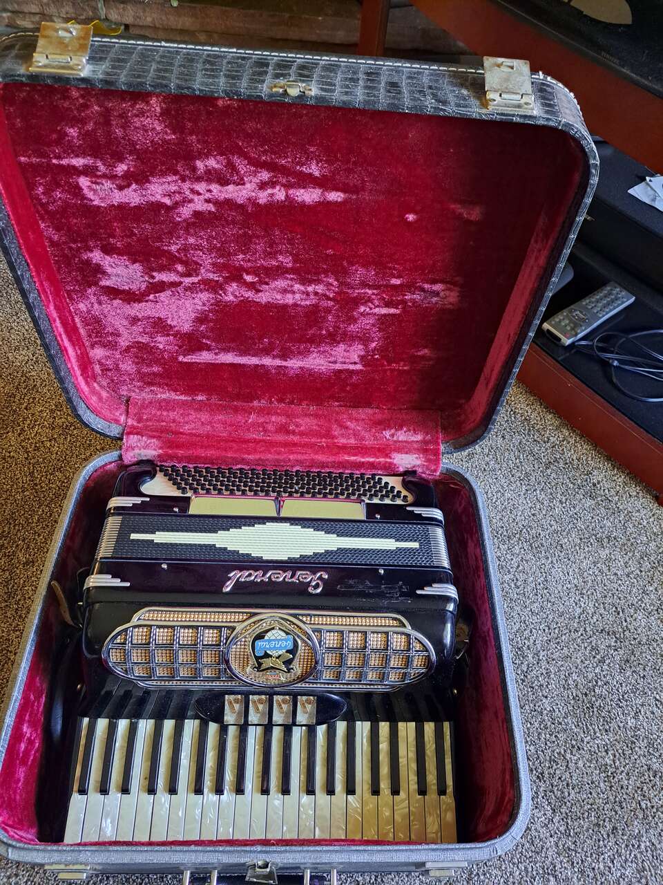 Accordian for sale Musical Instruments