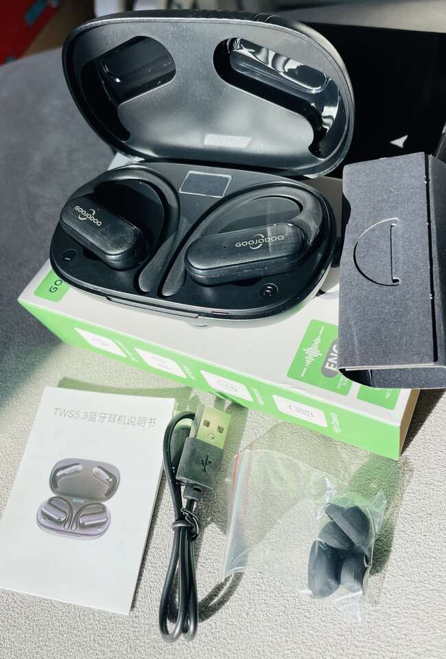 New in box Ear Hook Earphone(5 left)