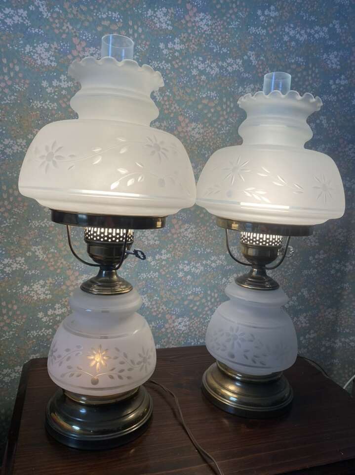 Vintage Hurrican Table Lamp