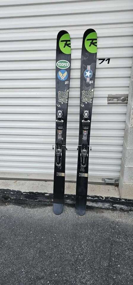 Rossignol Skis 178cm with Rossignol bindings Wood