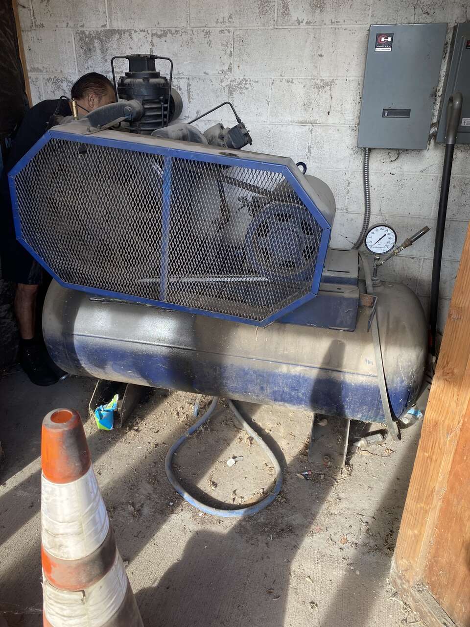 Air compressor model 15T - Ingersoll Rand Two-Stage Piston Air Compressor Pump High capacity