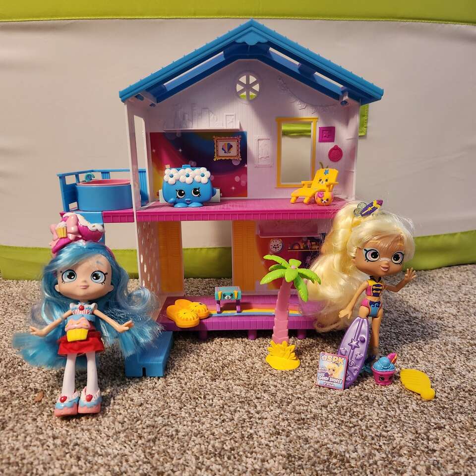 Shopkin House and Accessories