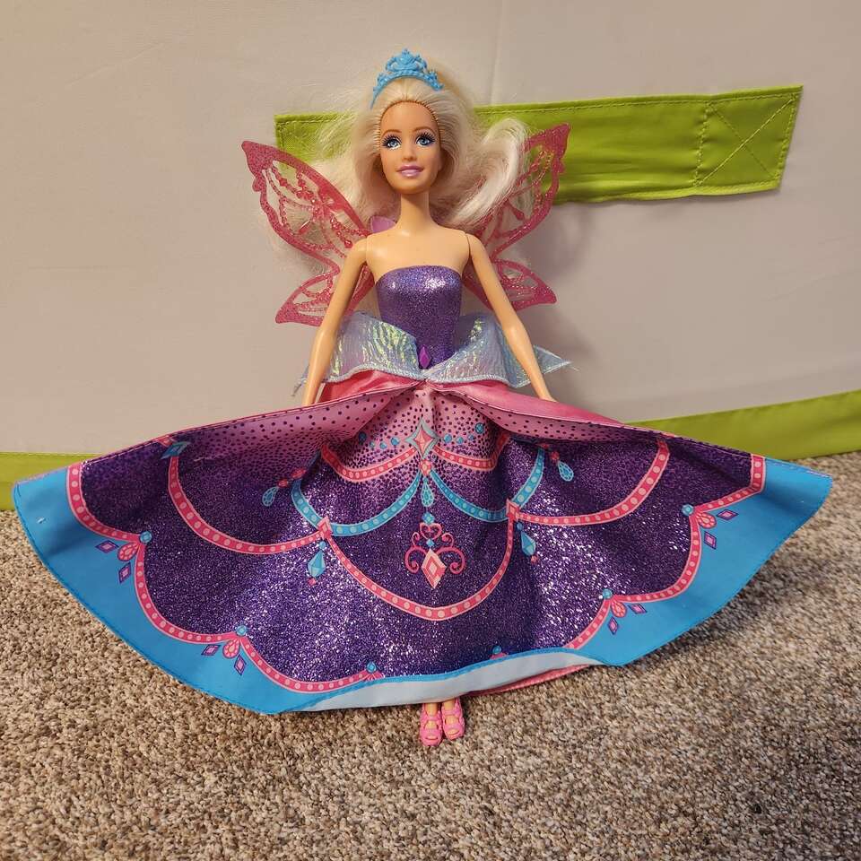 Barbie Mariposa and the Fairy Princess Catania