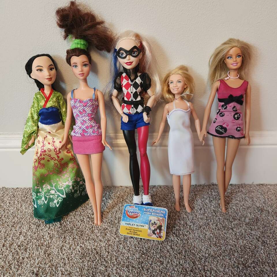 Barbies (5)