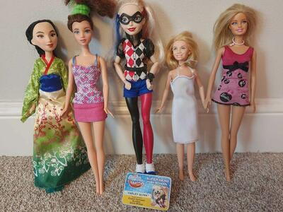 Barbies (5)