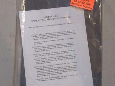 Sandboard / sandpaper board