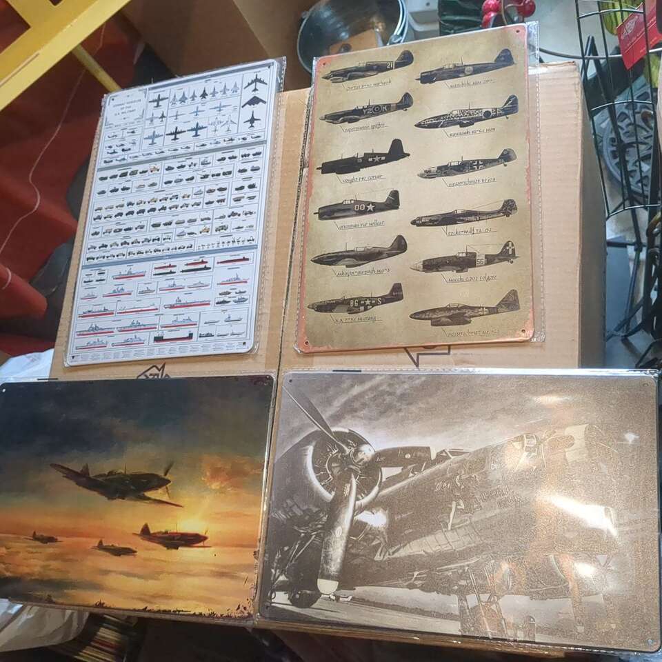 Combat vehicles metal wall decoration plates