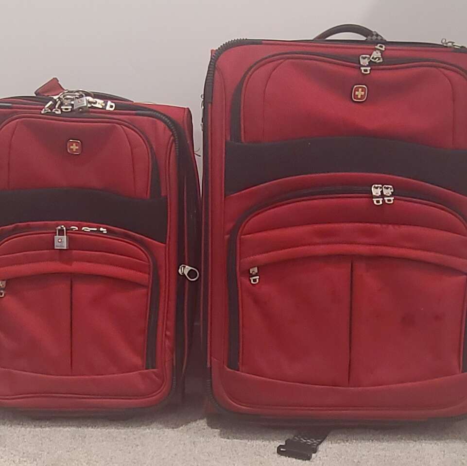 Swiss luggage set