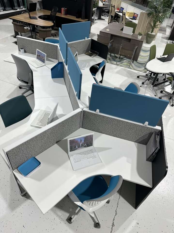 Collaborative Steelcase Cubicles
