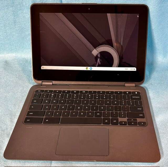 CTL Chromebook NL7TW 4Gb Ram / 32Gb Hard Drive