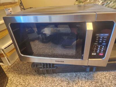 Toshiba microwave/convection combo