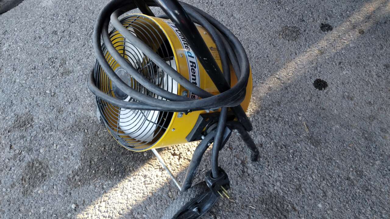 Fostoria portable electric heater, 220V, can be wired to 3 phase