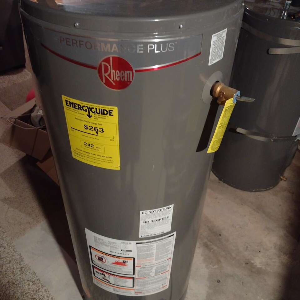 Rheem Performance Plus 50 gallo… Home and Garden