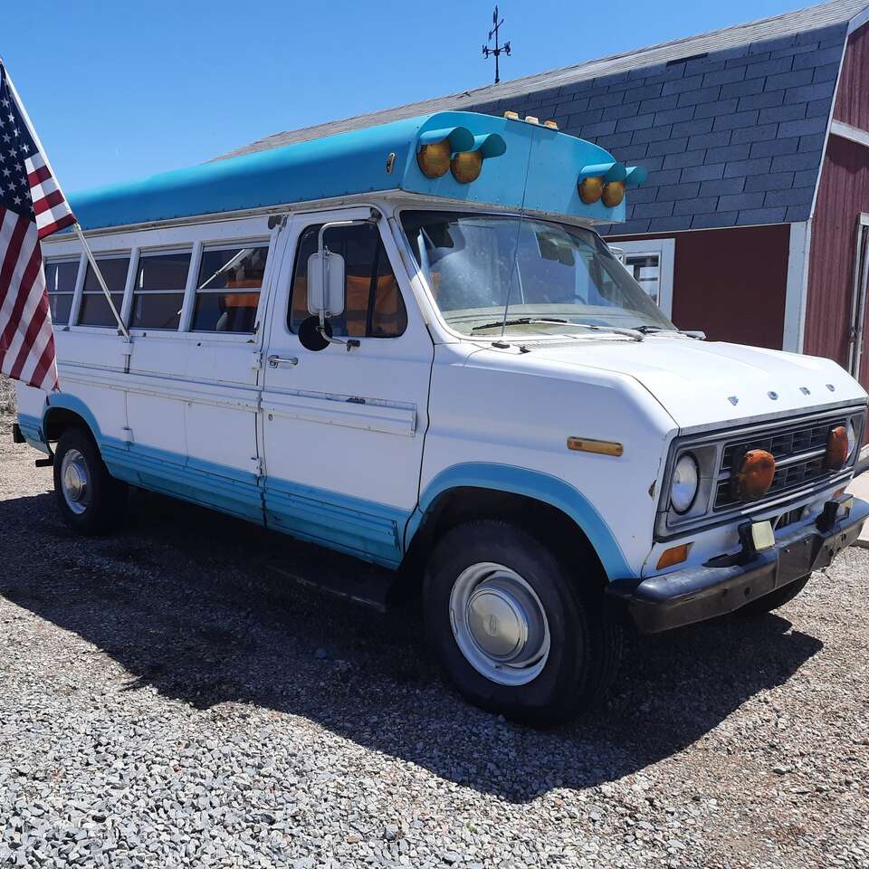 1975 Ford Econoline E350 Party Bus
