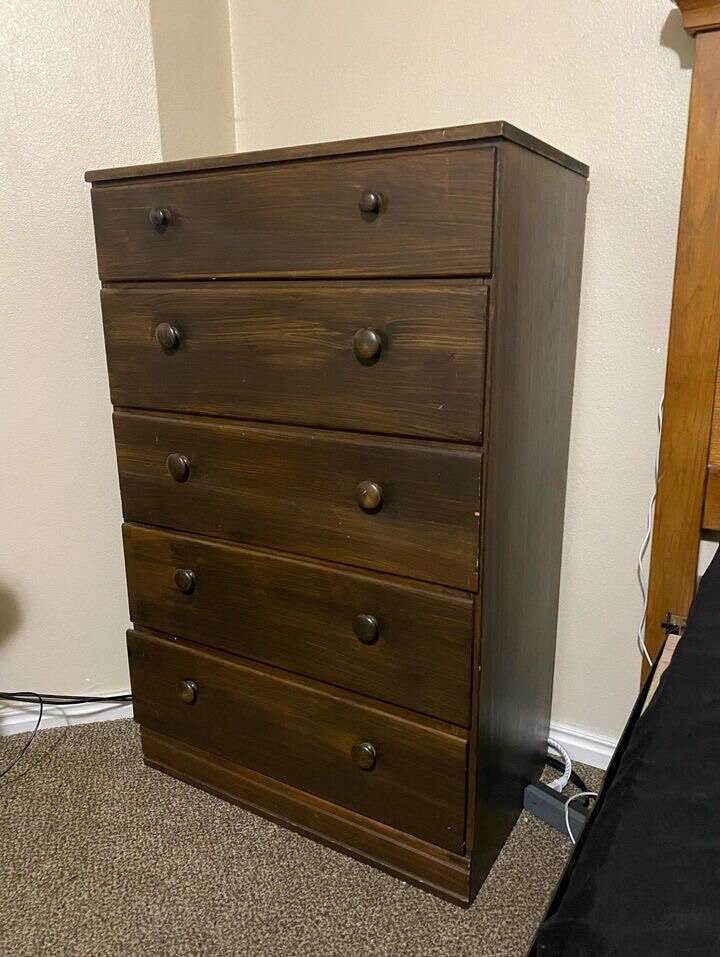 Dresser Furniture