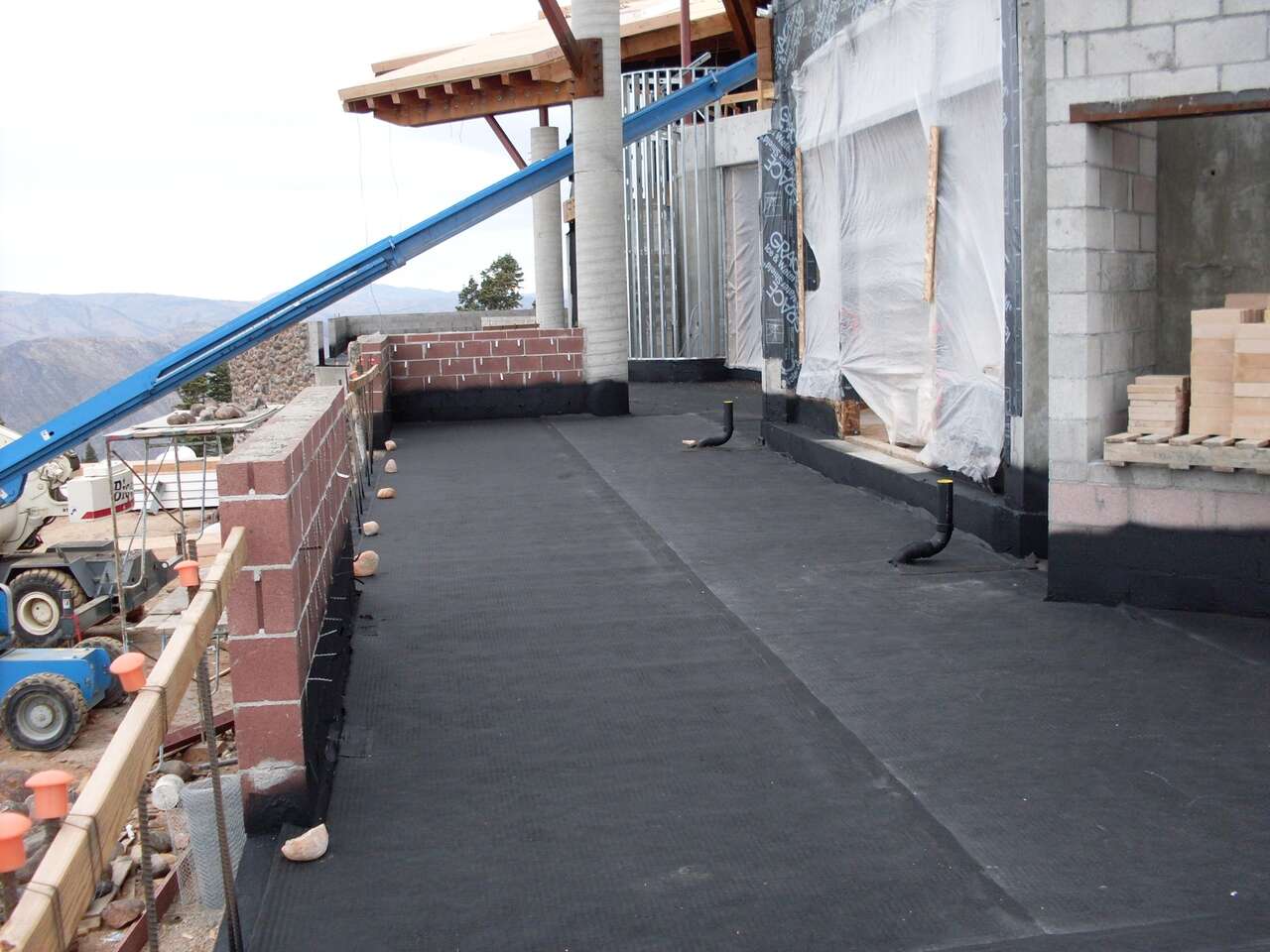 Foundation Drains | Basement Leak Repair | Waterproofing | Deck Waterproofing | Vapor Barriers | Damp Proofing