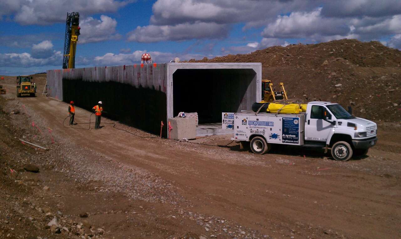 Commercial Waterproofing | Deck Waterproofing | Vapor Barriers | Damp Proofing | Foundation Drains