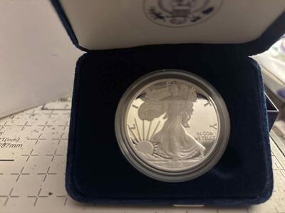 2010 Silver Eagle W/Box $ COA
