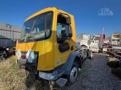 2019 Peterbilt 220 For Sale or Parts