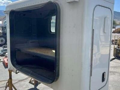 PETERBILT 379 For Sale