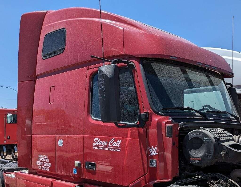VOLVO VNL For Sale