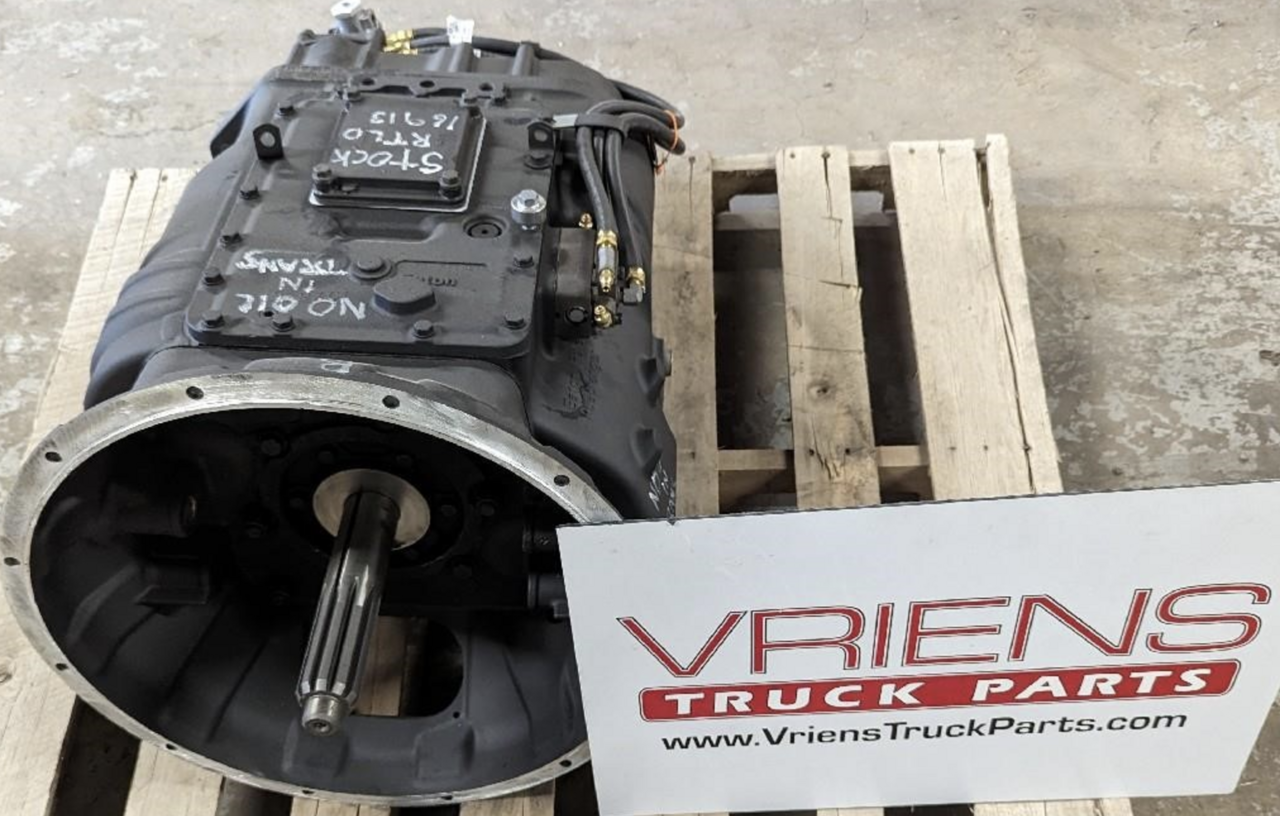 FULLER RTLO16913A TRANSMISSION