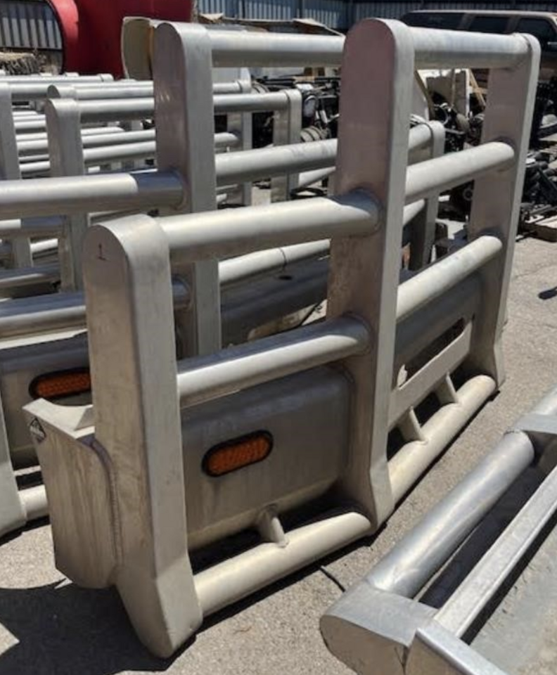 KENWORTH T800 HERD SUPER ROAD TRAIN TRUCK GUARD