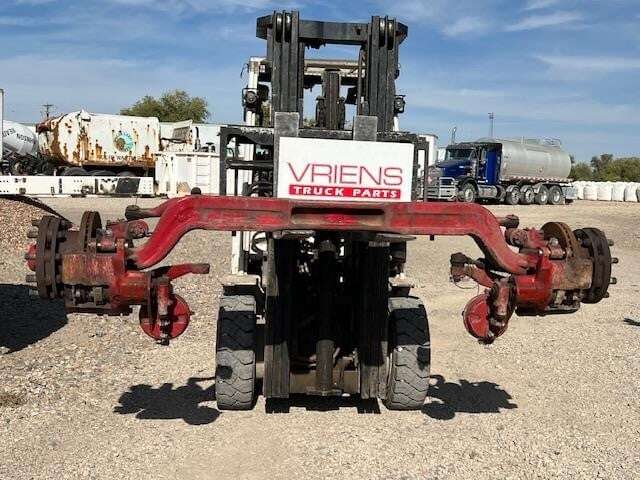 ROCKWELL FL943 STEER-AXLE ASSEMBLY