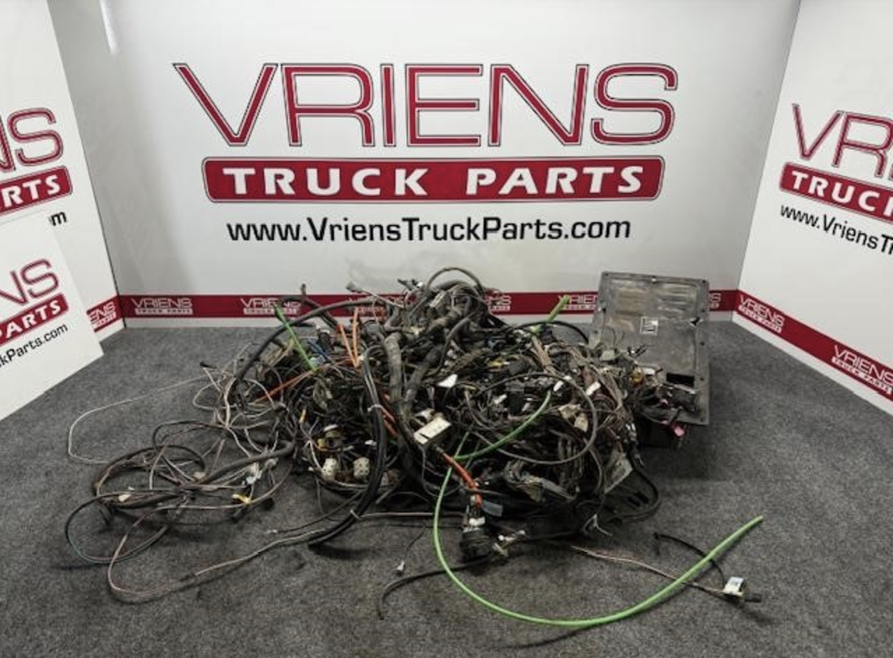 KENWORTH T800 MAIN DASH HARNESS