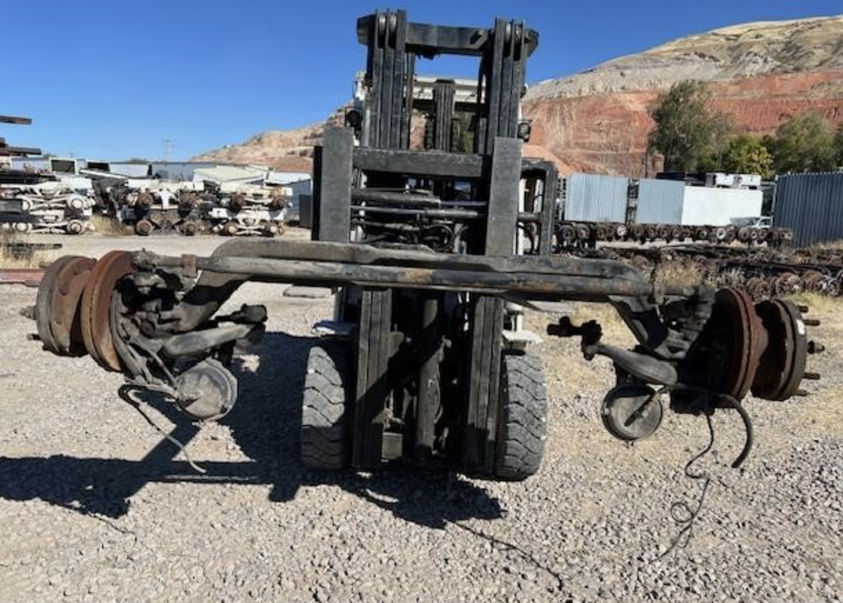 ROCKWELL FL943 STEERING AXLE