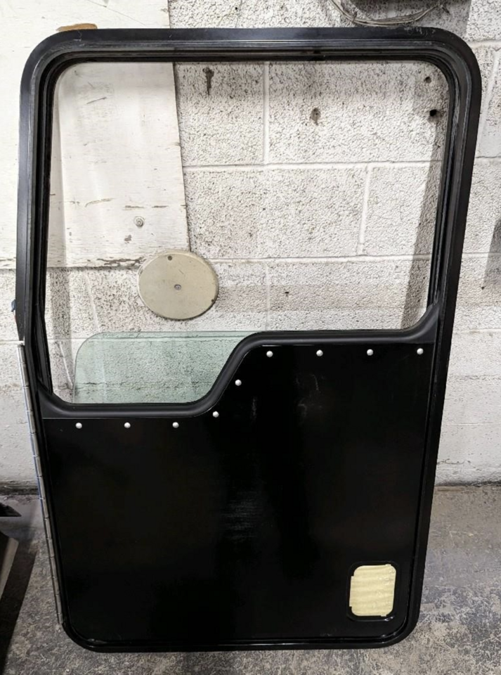 KENWORTH DOOR ASSEMBLY (LH DAYLITE)