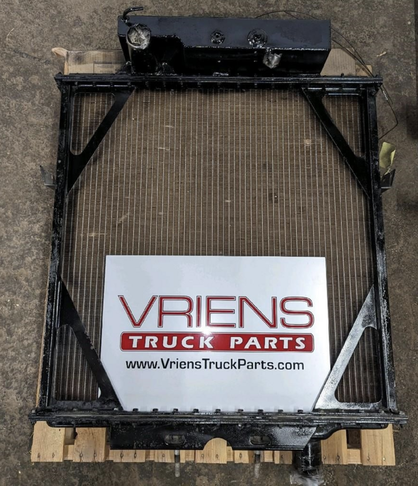 PETERBILT 379 RADIATOR ASSEMBLY