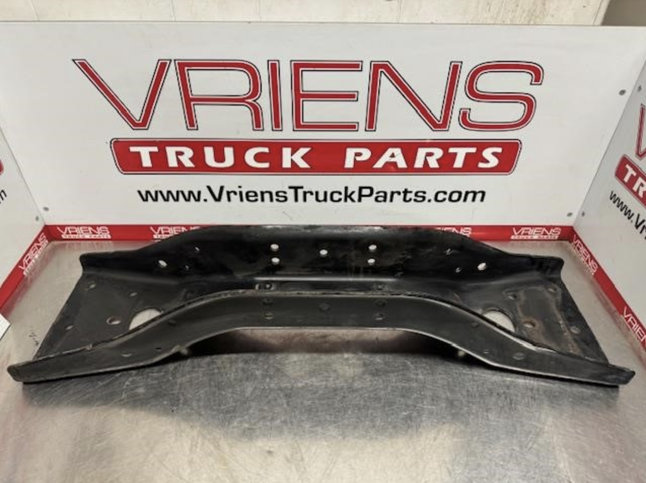 FREIGHTLINER CROSS MEMBER ASSEMBLY