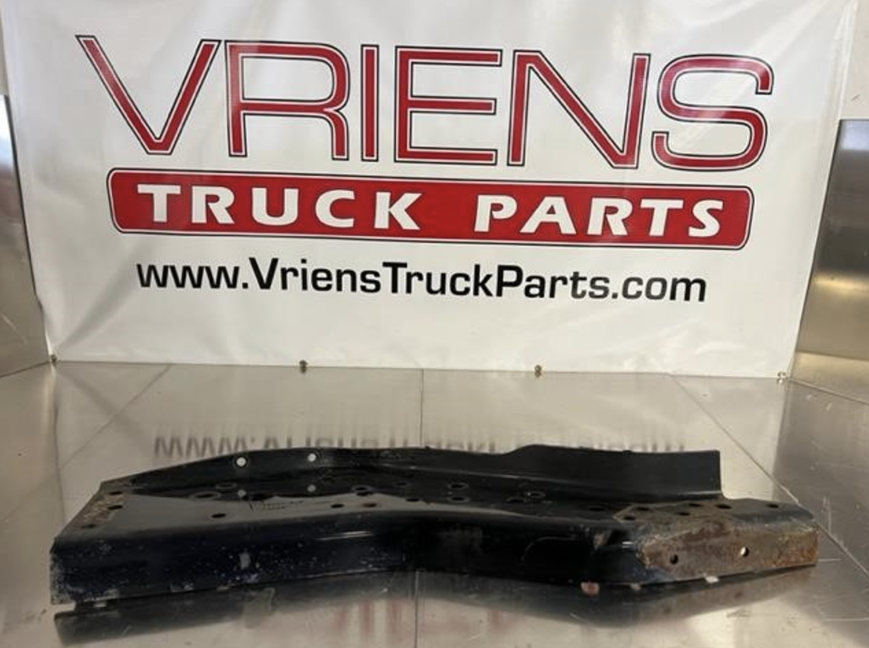 KENWORTH W900 RAIL-FRAME DROP