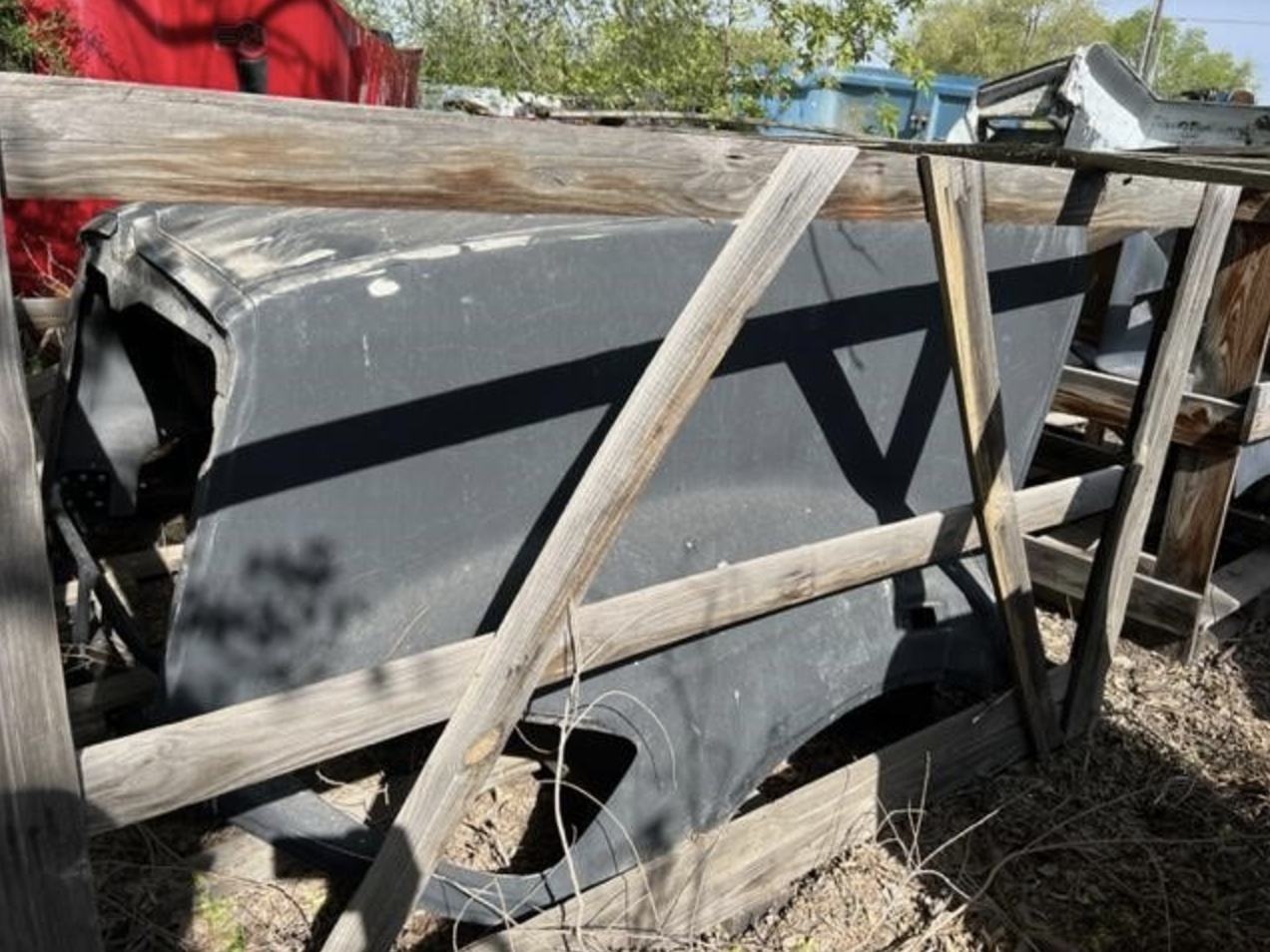 KENWORTH T700 HOOD ASSEMBLY