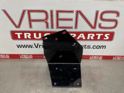 KENWORTH W900 RIGHT-HAND EXHAUST BRACKET