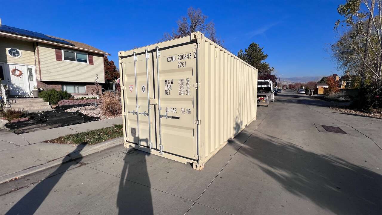 FOR Rent 8ft 10ft 20ft 40ft Shipping Storage Containers for Rent / Rentals and Sale 20' 40' 40HC 40HQ