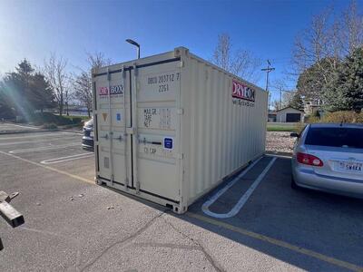 FOR Rent 8ft 10ft 20ft 40ft Shipping Storage Containers for Rent / Rentals and Sale 20' 40' 40HC 40HQ