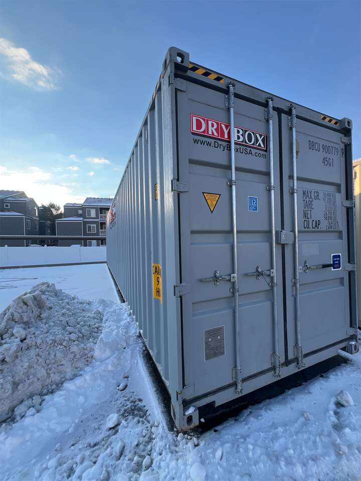 Winter RENTAL SPECIALS NOW 8' , 10' , 20' , 40' Shipping Container Conex Containers Cargo Containers for Storage