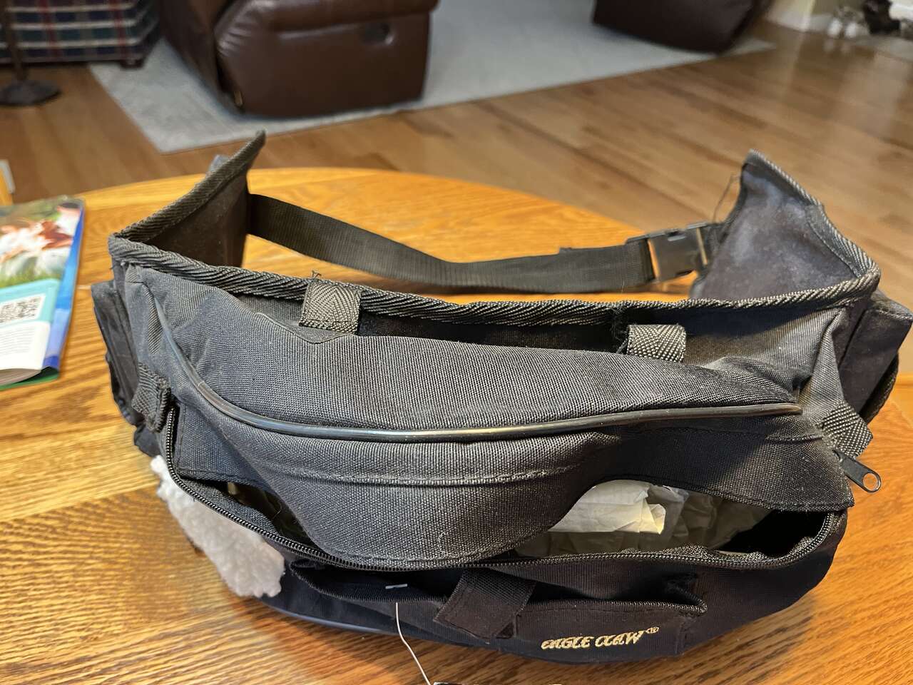 Eagle Claw sportsman fanny pack.