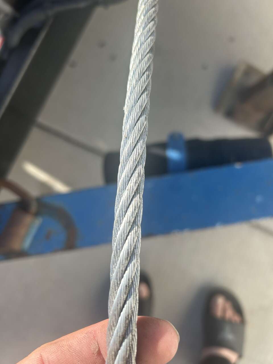 Like new WARN Winch Steel Cable 1/2” x 85ft 26,600lbs  Car truck equipment hauling transport $125