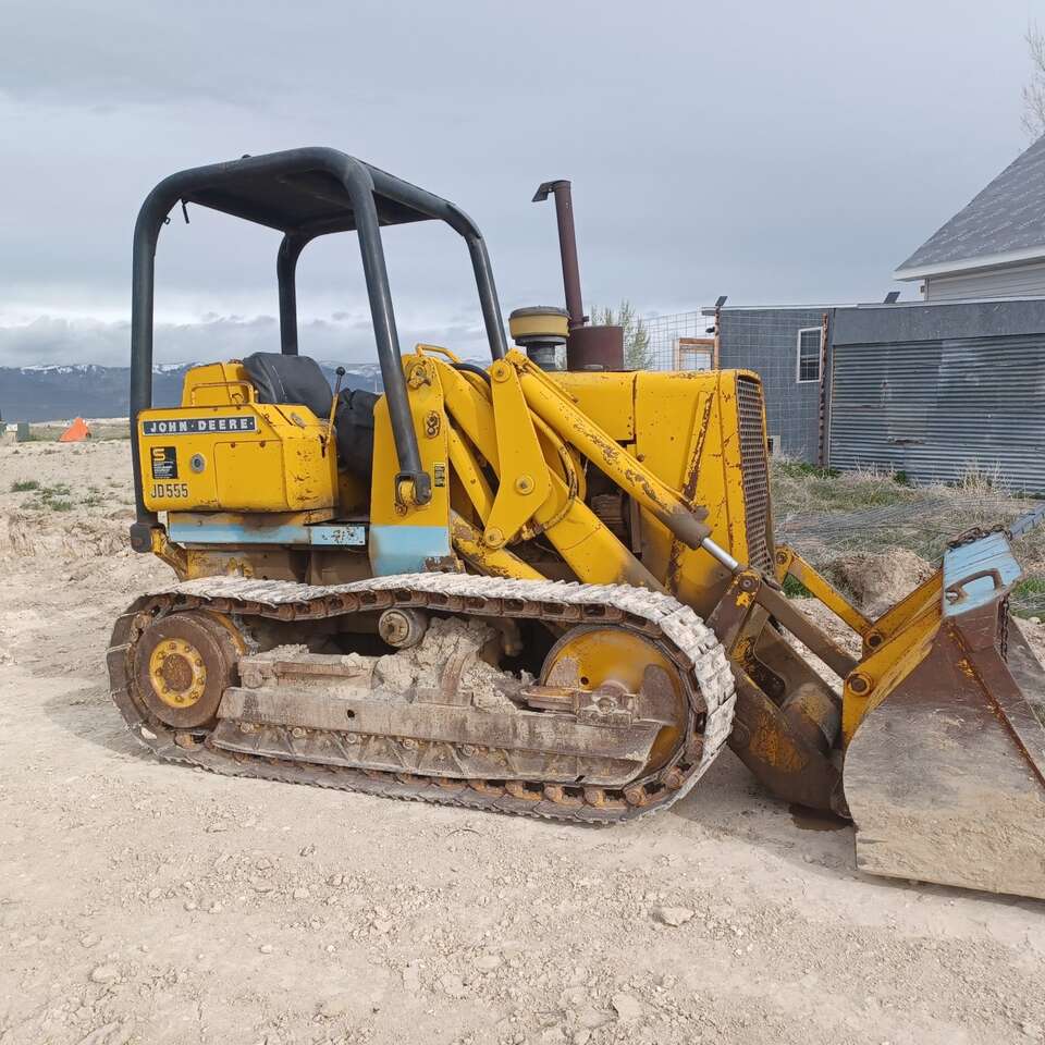 John deere 555g trackloader