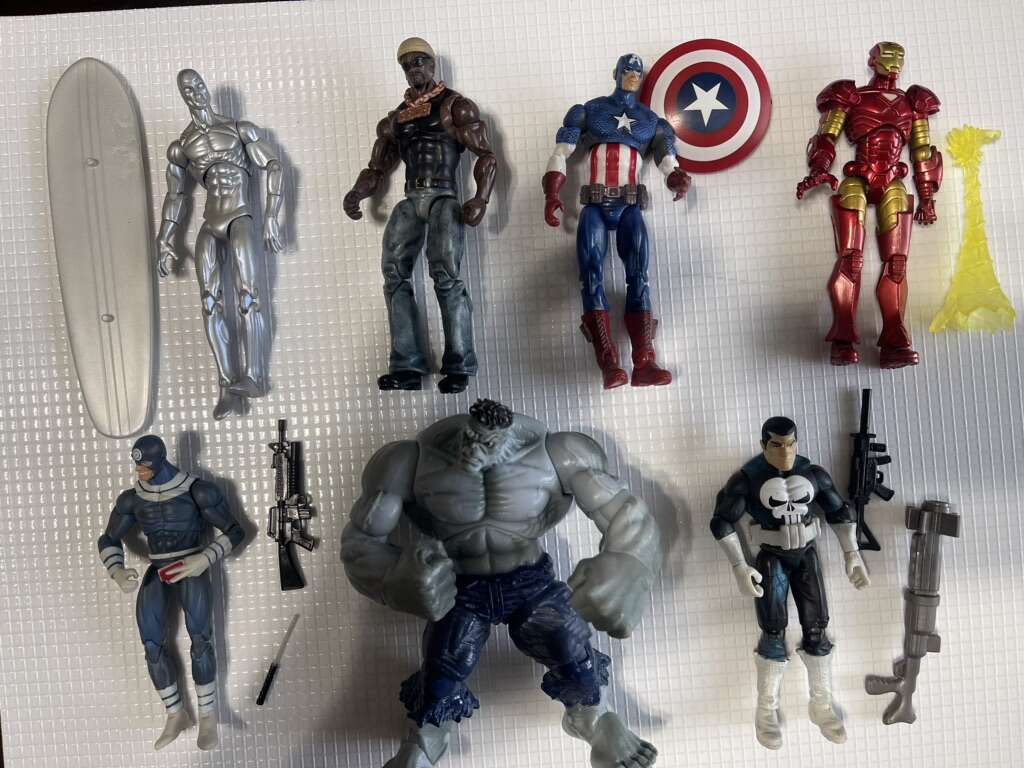 Marvel Universe Figures