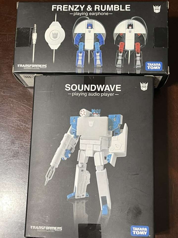 Transformers Music Label Soundwave,Frenzy,Rumble
