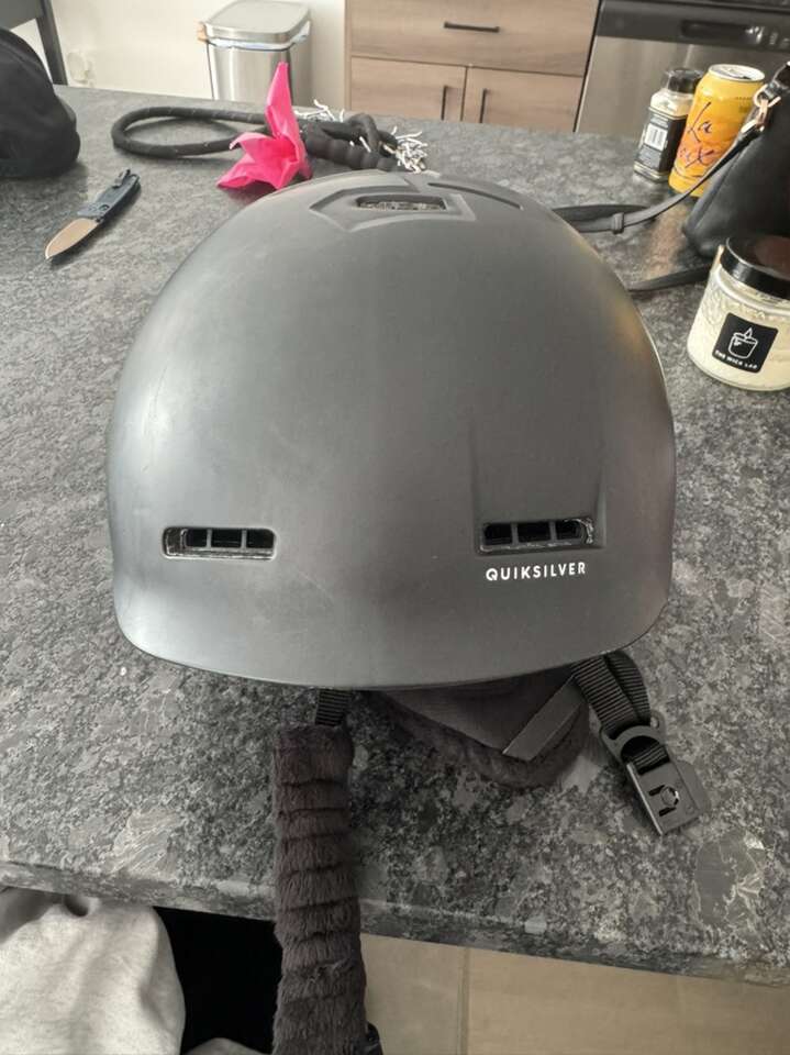 quiksilver Skylab srt helmet