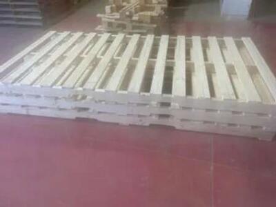 20: 96X48 Wood Pallets 4 Way Entry A Grade H-1627!