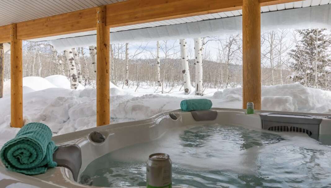 Island Park Cabin With Hot Tub, 5 BR, 4.5 Bath