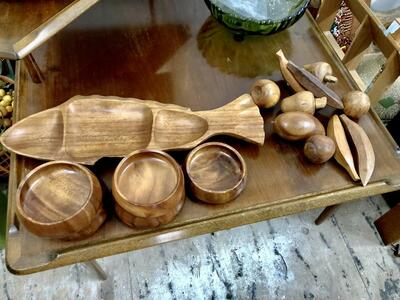 HUGE assortment of Vintage Mid Century Modern Monkey pod wooden trays bowls 40+ hand carved wood pcs MCM monkeypod teak