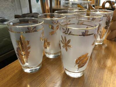 Vintage mid century modern gold leaves, frosted cocktail glasses 7 available